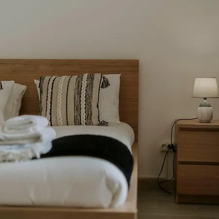 53 - The Daisy Moon House 別荘 *