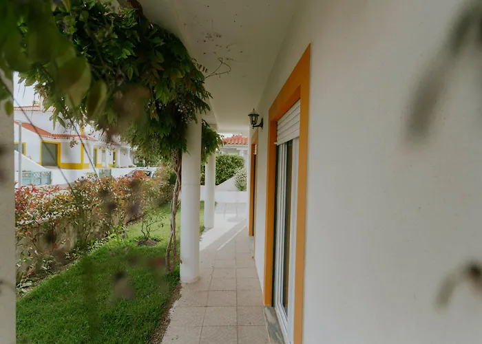 53 - The Daisy Moon House *