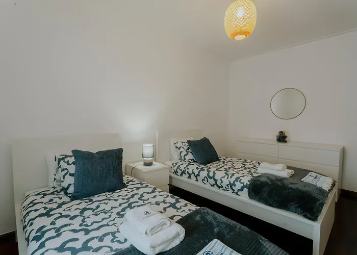 Semesterbostad 53 - The Daisy Moon House Serra d'El-Rei